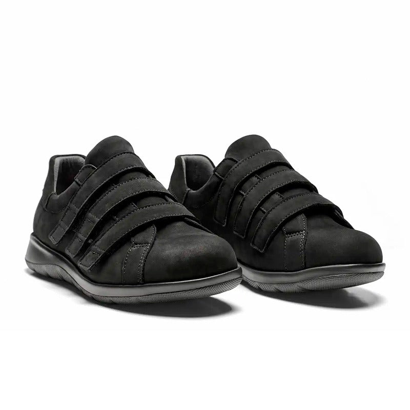 Damenschuh, Schwarzes Nubukleder, New Feet