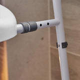 Toiletstoel, Verstelbare breedte