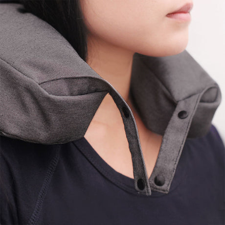 Nackenkissen und iPad-Halter, 2-in-1